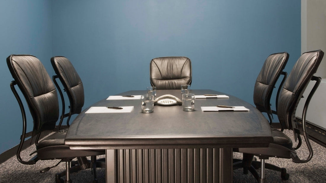 The Versatility of Renting Conference Tables for Events & Training: From Workshops to Webinars